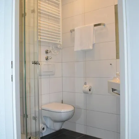 Lindenallee لينداو