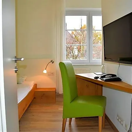 Lindenallee Линдау