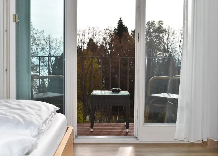 Lindenallee 3*