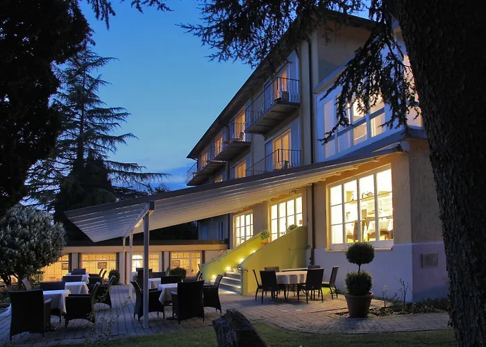 Hotel Lindenallee 3*